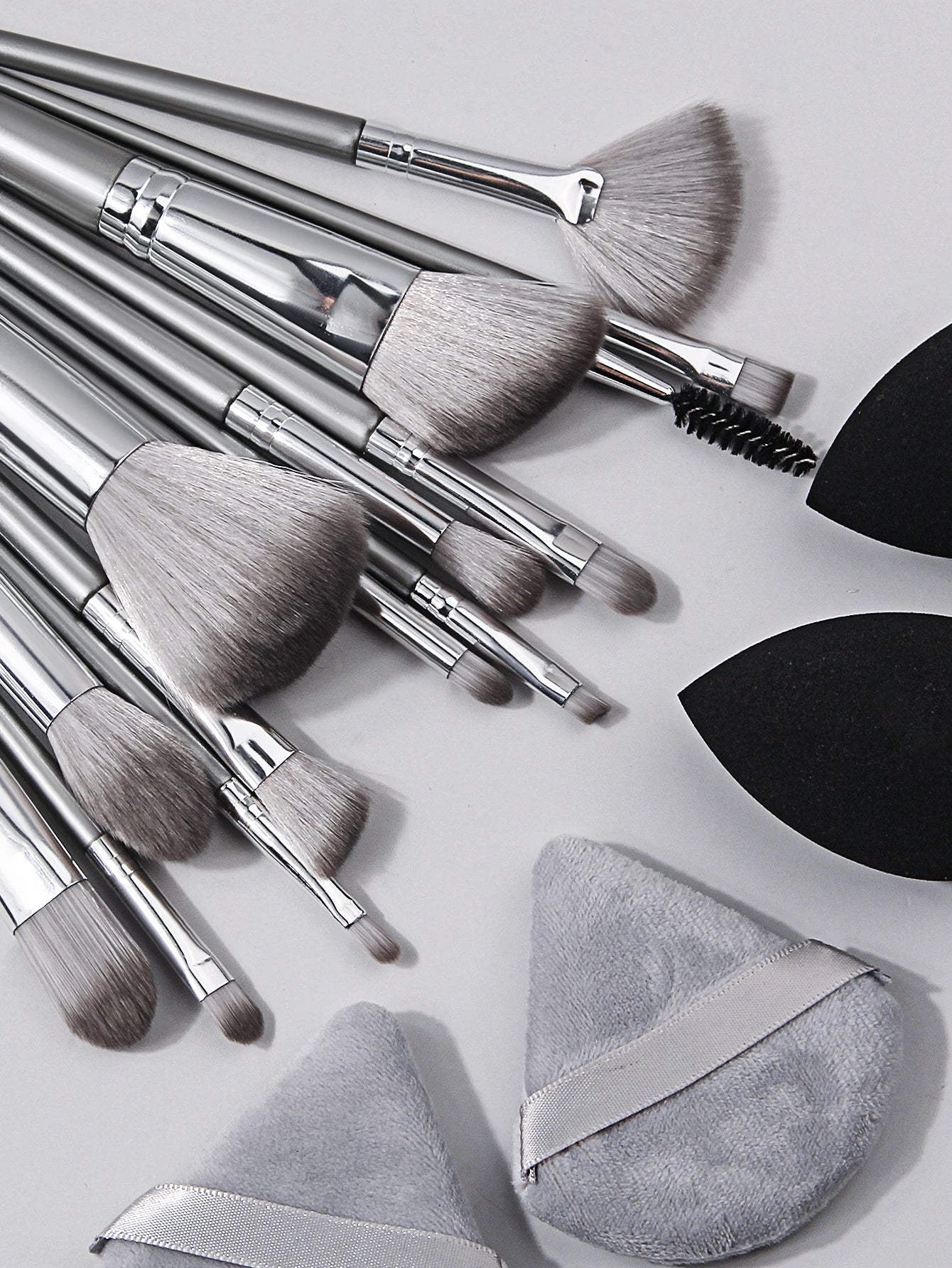 J&B Makeup Brush and Sponge set